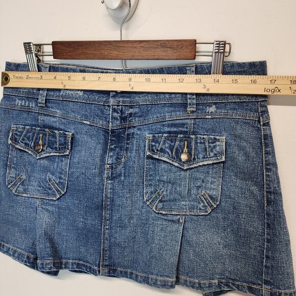 Vintage Y2K Candies Denim Pleated Micro Skirt Size 11 32" Blue Boho Chic 2000s - Picture 6 of 10